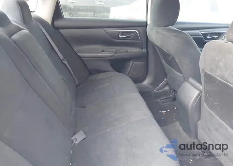 2015 Nissan Altima 2.5 S z USA, uszkodzony, nr VIN 1N4AL3AP0FN917739